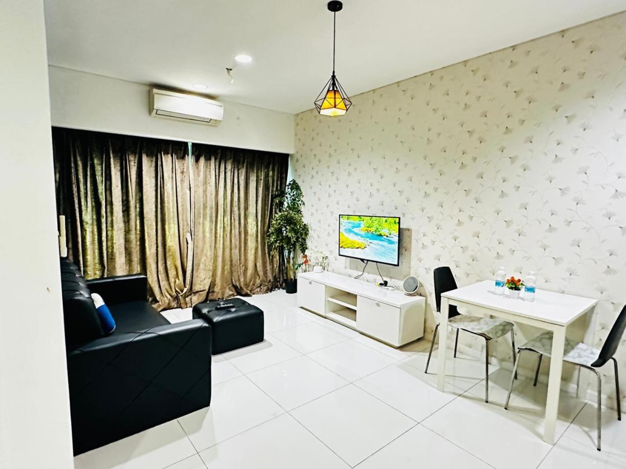 Mercu Summer Suites Klcc By Ab Kuala Lumpur Esterno foto